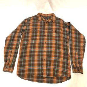 Patagonia Men’s Long Sleeve Plaid Collared Shirt